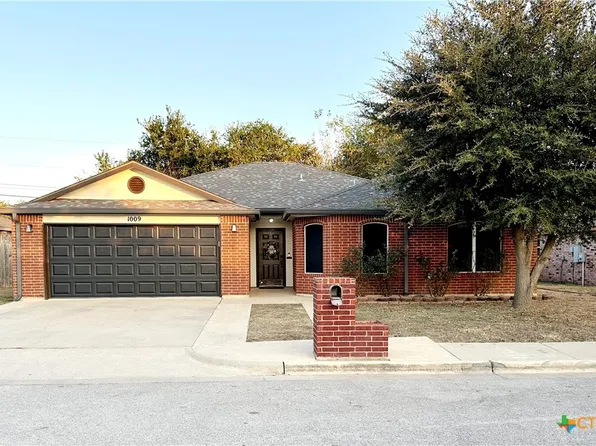 1009 E Ave S, Belton, TX 76513