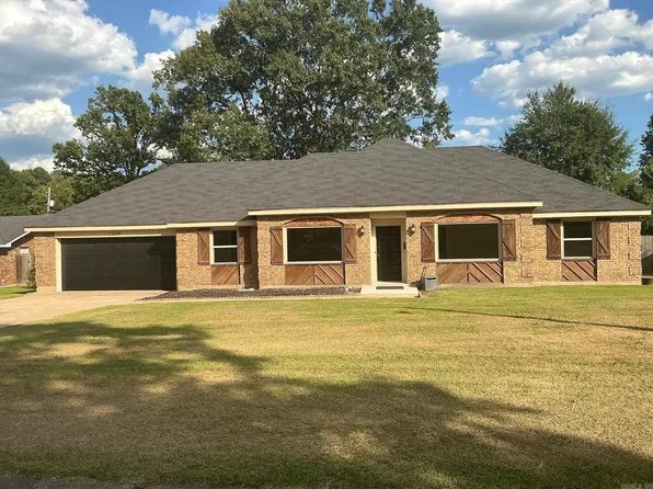 1509 Elm St, Crossett, AR 71635