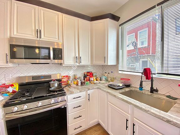 3rd image of 1923 N Newkirk St