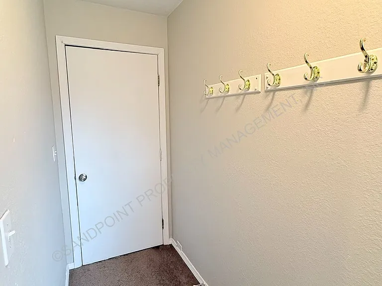819 Hickory St — Photo 23