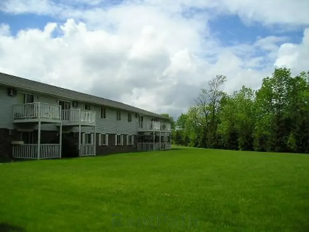Parkwater Apartments — Photo 2