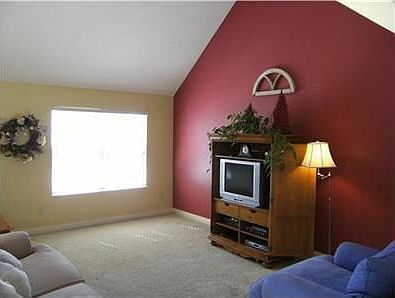 5th image of 7216 Normanton Dr