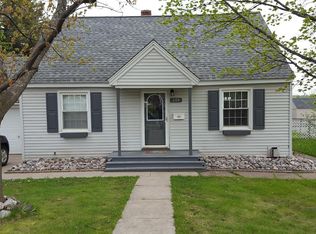 600 Mather Ave, Ishpeming, MI 49849