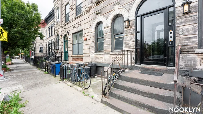 Rented by Nooklyn NYC LLC | media 2