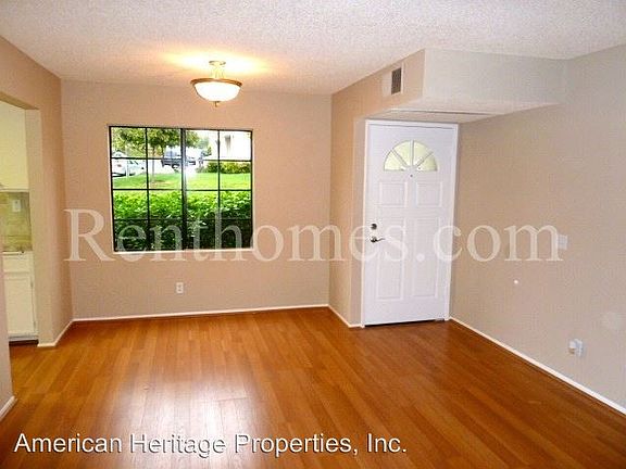 4th image of 13075 Wimberly Sq Unit 91