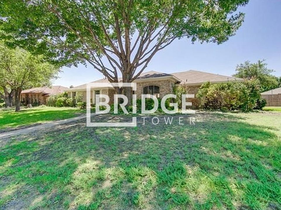 1st image of 2908 Newport Cir