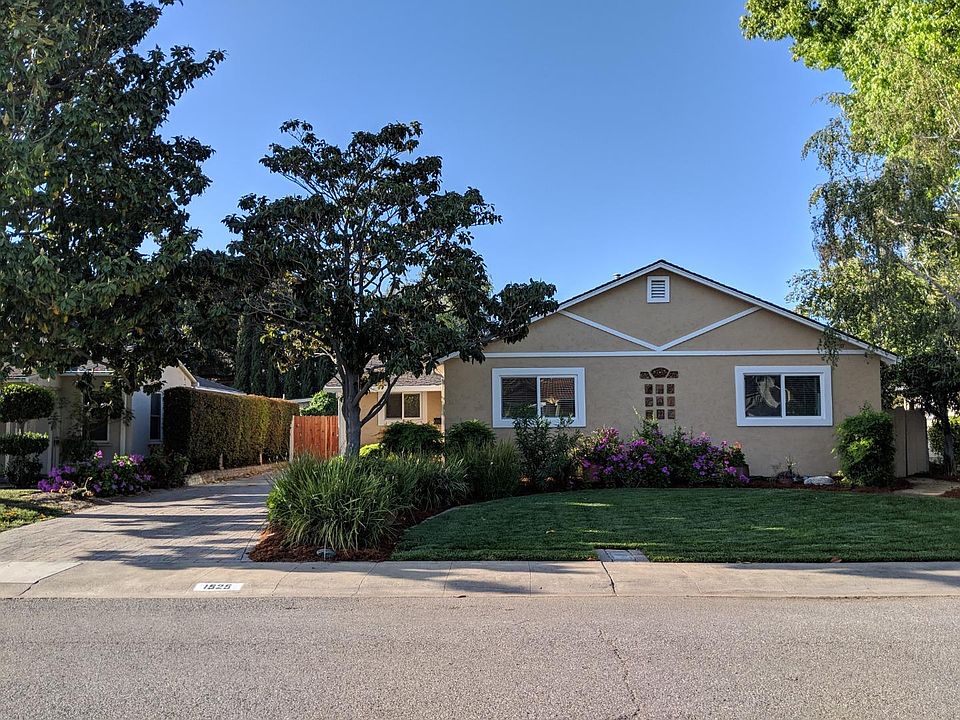 1st image of 1525 De Anza Way
