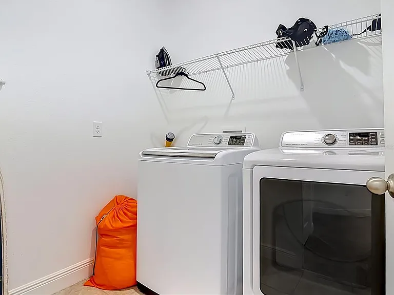 792 Hyperion Dr — Photo 39