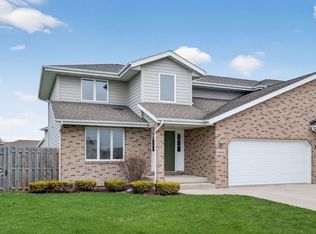 1940 Taller Rd, Morris, IL 60450