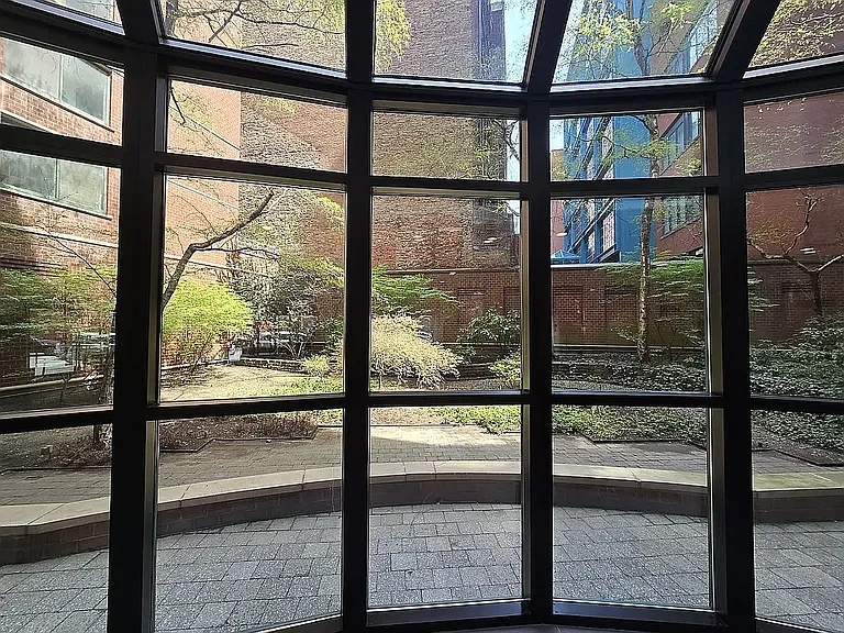 29 Greenwich Ave #6CU — Photo 17