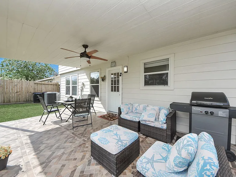 17006 Kemble Creek Dr — Photo 8