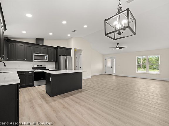 2nd image of 4016 Abernathy Ave