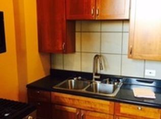 6339 N Clark St #1, Chicago, IL 60660