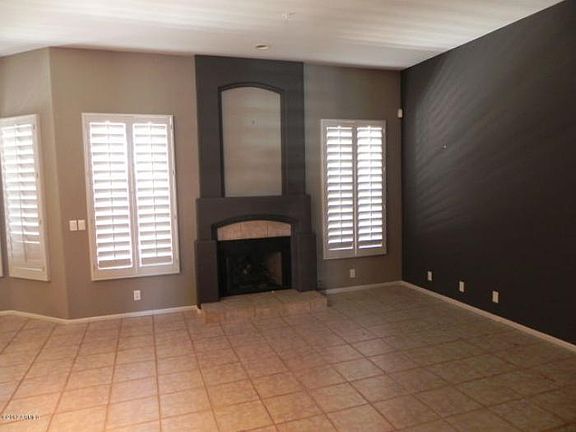 3rd image of 23890 N 74th Pl