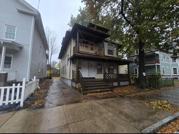 86 Dickerman St #2, New Haven, CT 06511