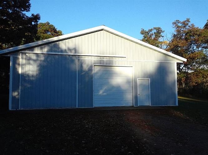1st image of 15439 Inglewood Dr