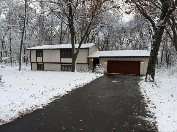 15942 Alamo St NE, Ham Lake, MN 55304