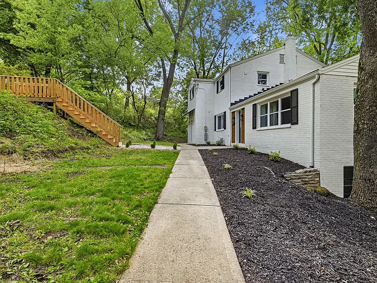 624 Orchard Hill Dr — Photo 42