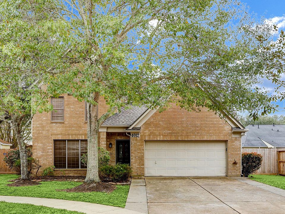 1st image of 4012 Greenwood Dr