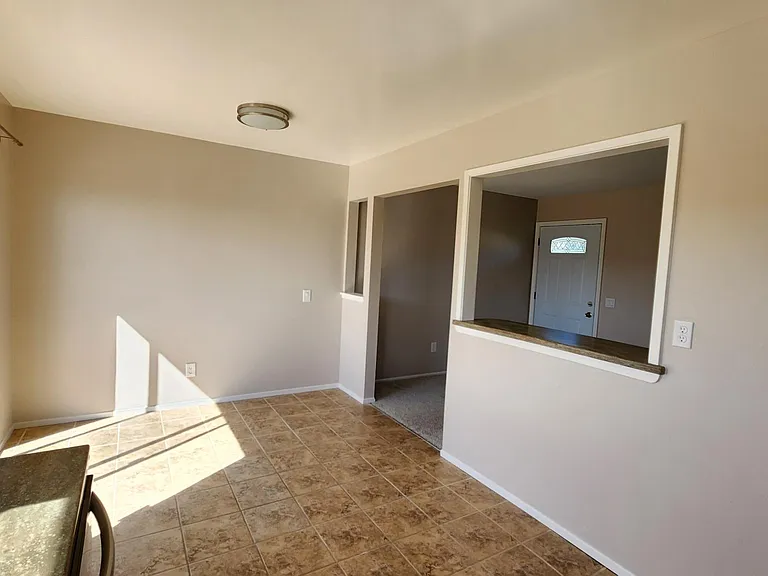217 Dunecrest Ave #8 — Photo 10