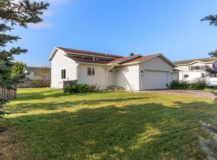 2822 Addison Ave, Brainerd, MN 56401