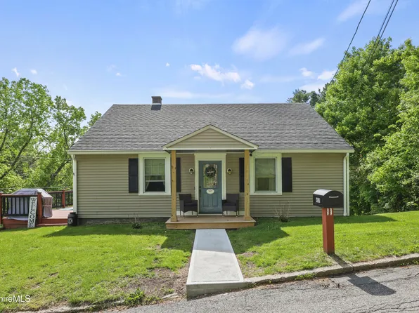 457 N Eagle St, Clarksburg, MA 01247