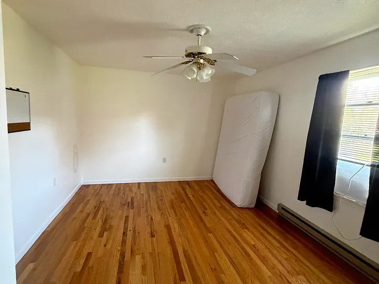 110 Lakeridge Dr — Photo 8