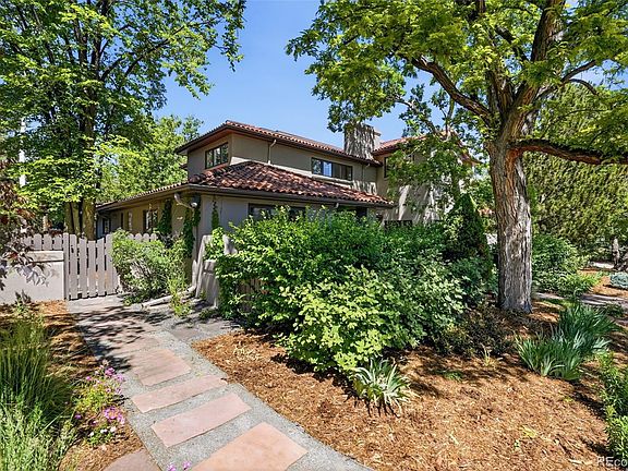 2nd image of 137 Dahlia Street
