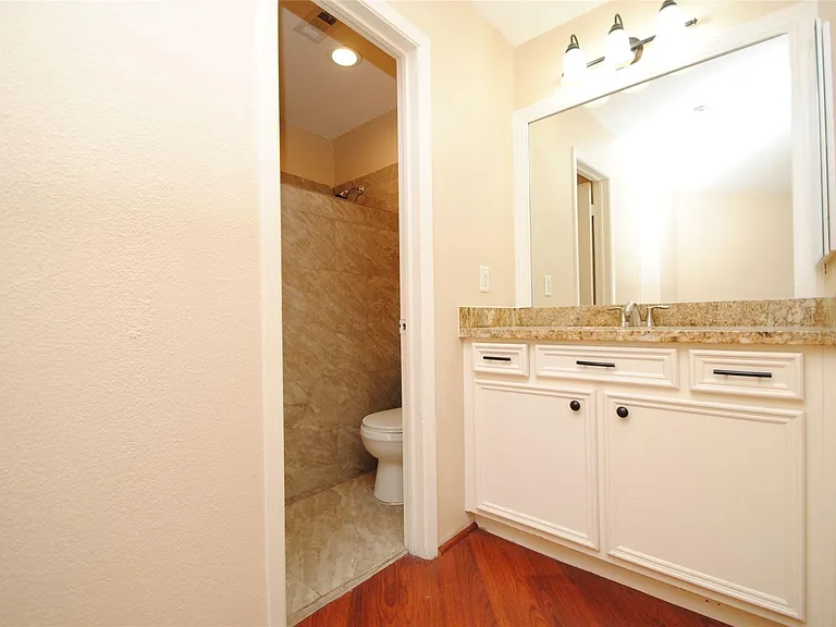 738 Country Place Dr #C — Photo 24