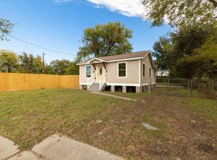 5210 Pickfair St, Houston, TX 77026