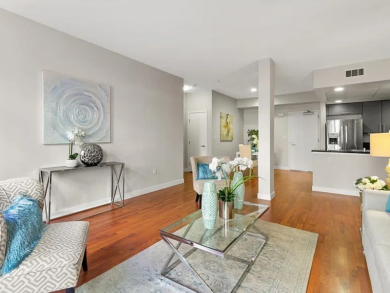 88 Bush St #1106 — Photo 4