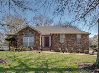 1113 Lea Cir, Lebanon, TN 37087