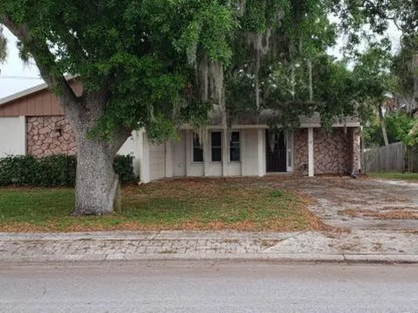 5808 Whistlewood Cir, Sarasota, FL 34232