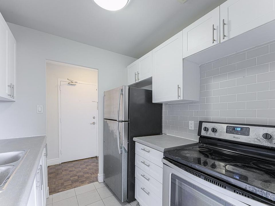 1st image of 95 Paisley Blvd W #901