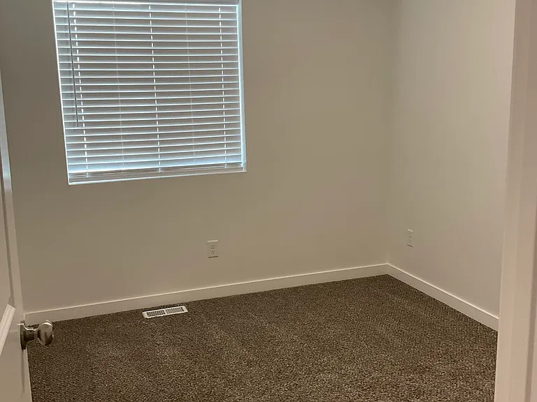 510 Trails End — Photo 15
