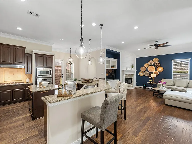 34 Danby Pl — Photo 21