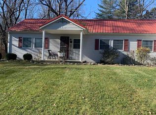 1525 Westwood Blvd, Connersville, IN 47331