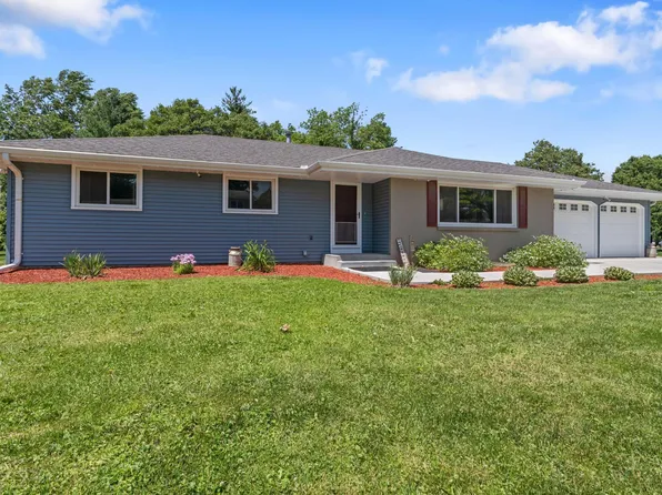 150 Outer Dr, Le Sueur, MN 56058