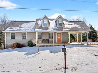 104 Oak Crest Dr, Tennessee Ridge, TN 37178