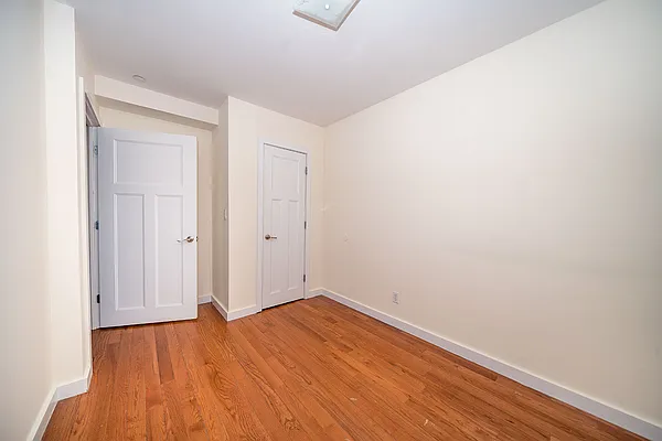 Rented by Oxford Property Group | media 7