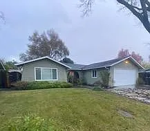 3100 Elgin Way photo 1