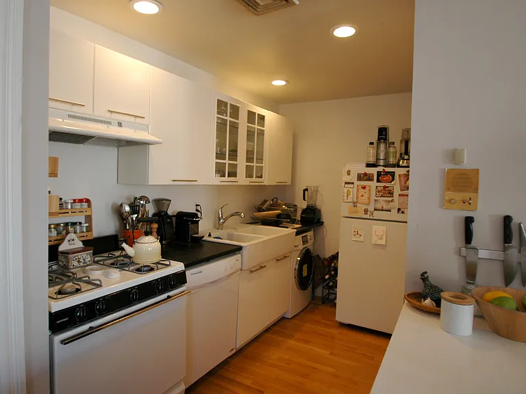 8 Mechanic St #1 — Photo 17