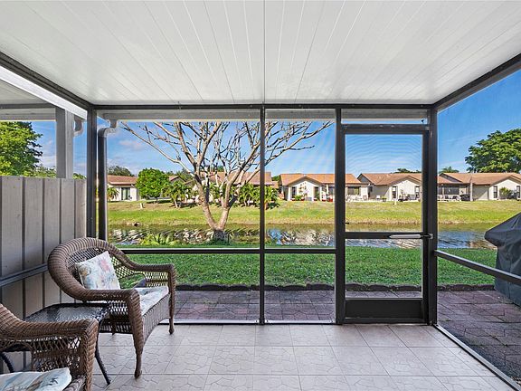 5th image of 2215 Discovery Circle #2215