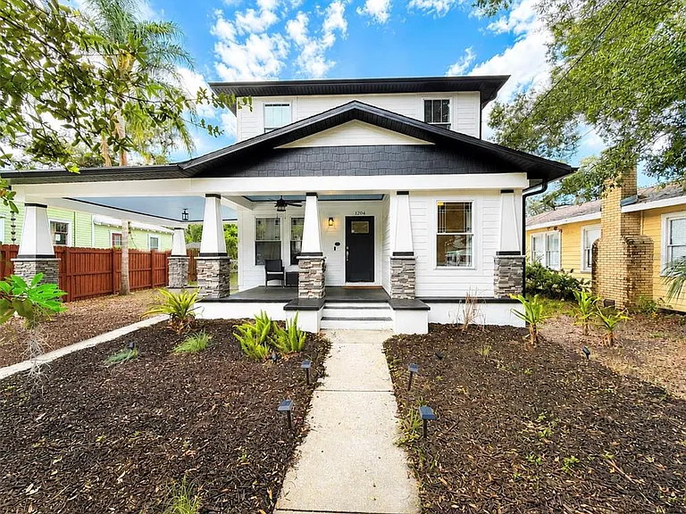 1204 E Ellicott St — Photo 1