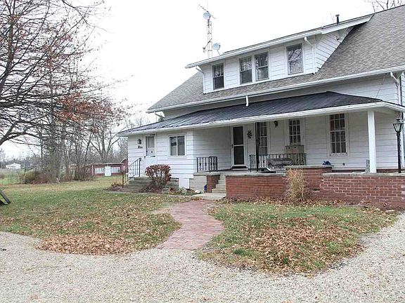 4th image of 606 Blaine Pike
