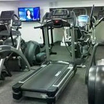 Sold by Douglas Elliman | media 18