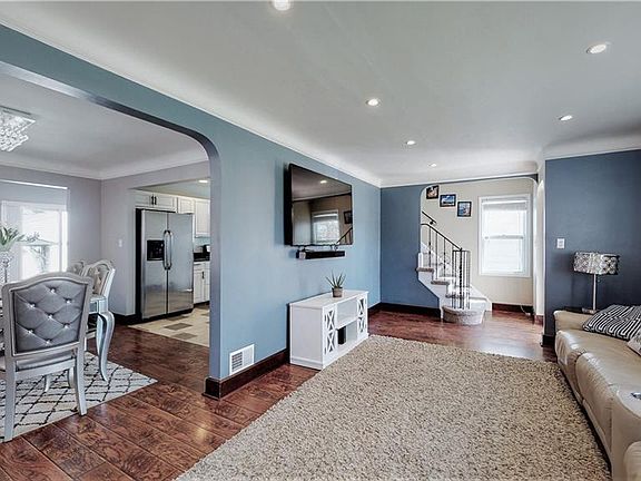 5th image of 8308 Whitehaven Dr