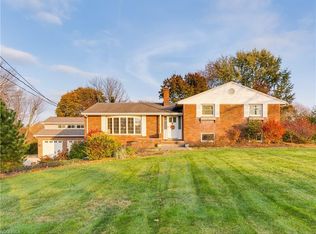 5440 Frank Ave NW, North Canton, OH 44720