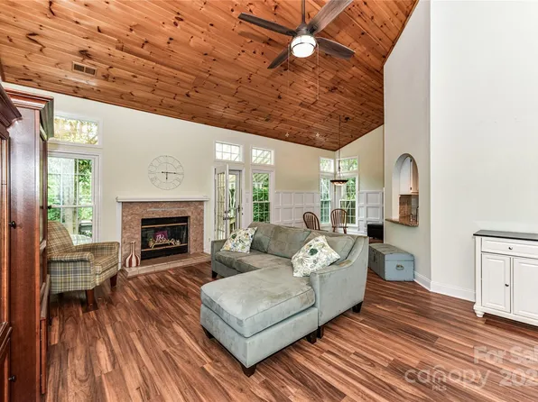 10213 Conistan Pl, Cornelius, NC 28031