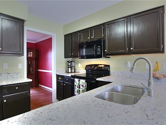 4th image of 8364 Curnow Dr
